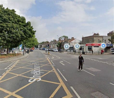 Haringey murder: Police launch investigation after man found with .